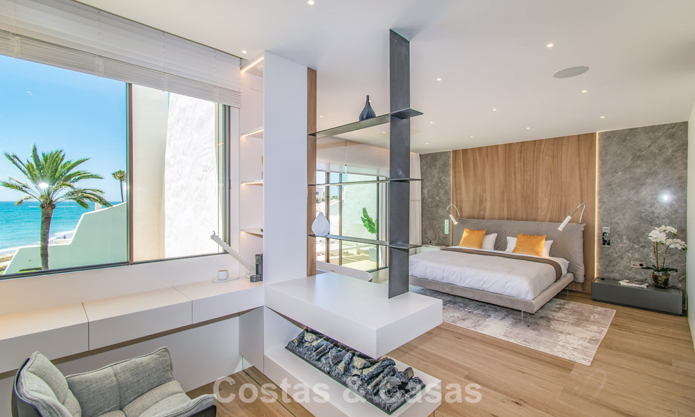 Hoogwaardig gerenoveerde strandwoning met prachtig zeezicht te koop op de Golden Mile van Marbella 784707