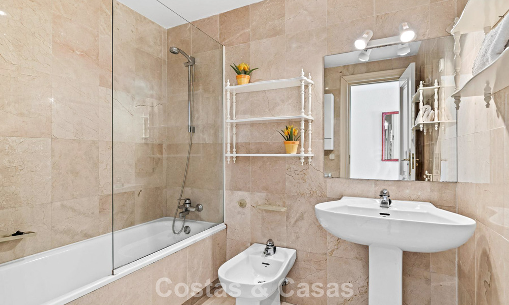 Lichtrijk 3-slaapkamer appartement te koop in La Quinta golfresort, Benahavis - Marbella 784721