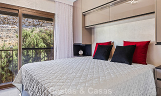 Gemoderniseerd luxe appartement met panoramische zeezicht te koop in Golfresort te Marbella - Benahavis 784837 