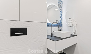 Gemoderniseerd luxe appartement met panoramische zeezicht te koop in Golfresort te Marbella - Benahavis 784839 