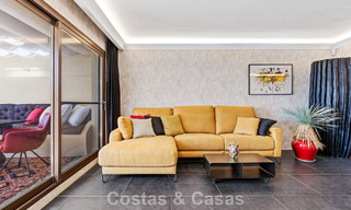 Gemoderniseerd luxe appartement met panoramische zeezicht te koop in Golfresort te Marbella - Benahavis 784847 