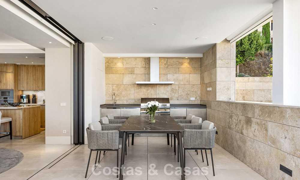 Duplex appartement met villa-allure te koop in een luxueus complex in La Quinta, Marbella - Benahavis 784881