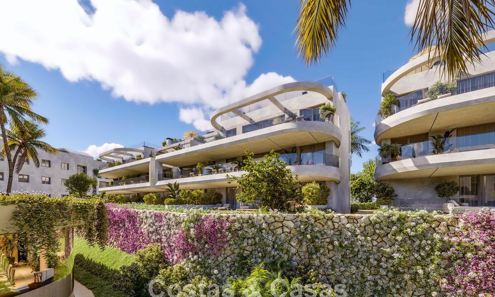 Innovatieve off-plan appartementen te koop op loopafstand van voorzieningen en het strand in Estepona, Costa de Sol 784923