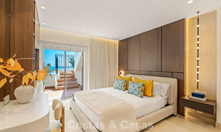 Luxe penthouse met zeezicht te koop in een gated strandcomplex op de New Golden Mile tussen Marbella en Estepona 785059 