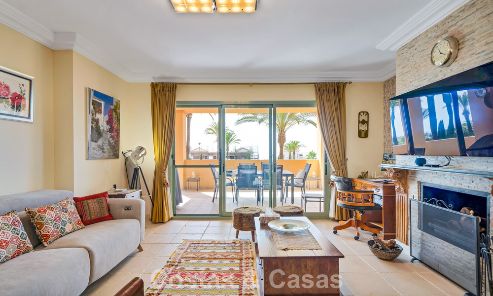Instapklaar, 3-slaapkamer appartement te koop met zicht op de tuin en de zee in Los Flamingos Golf Resort in Marbella - Benahavis 785087