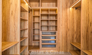 Instapklare, contemporaine luxevilla te koop aan de golfbaan op de New Golden Mile, Marbella - Estepona 785141 