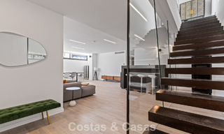 Instapklare, contemporaine luxevilla te koop aan de golfbaan op de New Golden Mile, Marbella - Estepona 785163 