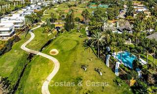Instapklare, contemporaine luxevilla te koop aan de golfbaan op de New Golden Mile, Marbella - Estepona 785185 