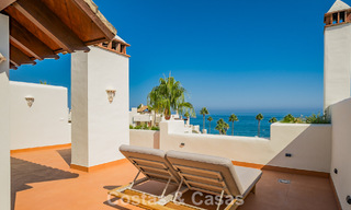 Gerenoveerd penthouse met zeezicht te koop aan het strand op de New Golden Mile tussen Marbella en Estepona 785275 