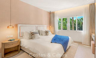 Gerenoveerd penthouse met zeezicht te koop aan het strand op de New Golden Mile tussen Marbella en Estepona 785282 