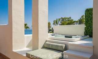 Gerenoveerd penthouse met zeezicht te koop aan het strand op de New Golden Mile tussen Marbella en Estepona 785298 