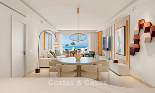 Gerenoveerd penthouse met zeezicht te koop aan het strand op de New Golden Mile tussen Marbella en Estepona 785302 
