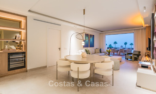 Gerenoveerd penthouse met zeezicht te koop aan het strand op de New Golden Mile tussen Marbella en Estepona 785324 