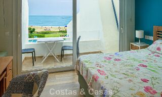 Ruime, instapklare woning met zeezicht te koop, grenzend aan het strand, nabij Estepona stad 785477 