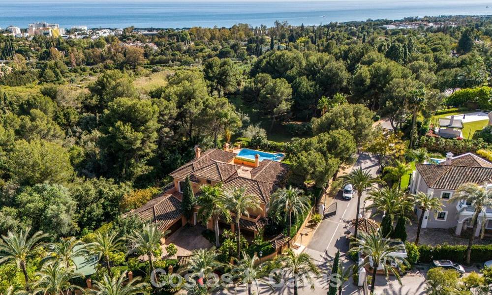 Royale, Spaanse luxevilla te koop in een afgeschermde villawijk aan Marbella’s Golden Mile 785682