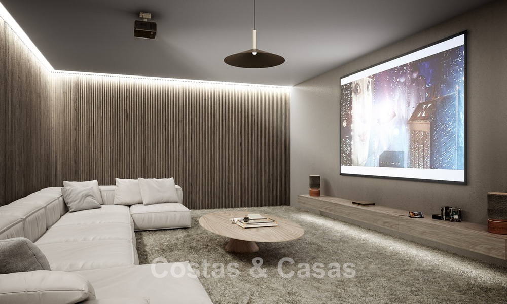 Nieuwe, high-end luxevilla te koop met zeezicht in een gated en permanent bewaakte villawijk van Sotogrande, Costa del Sol 785716