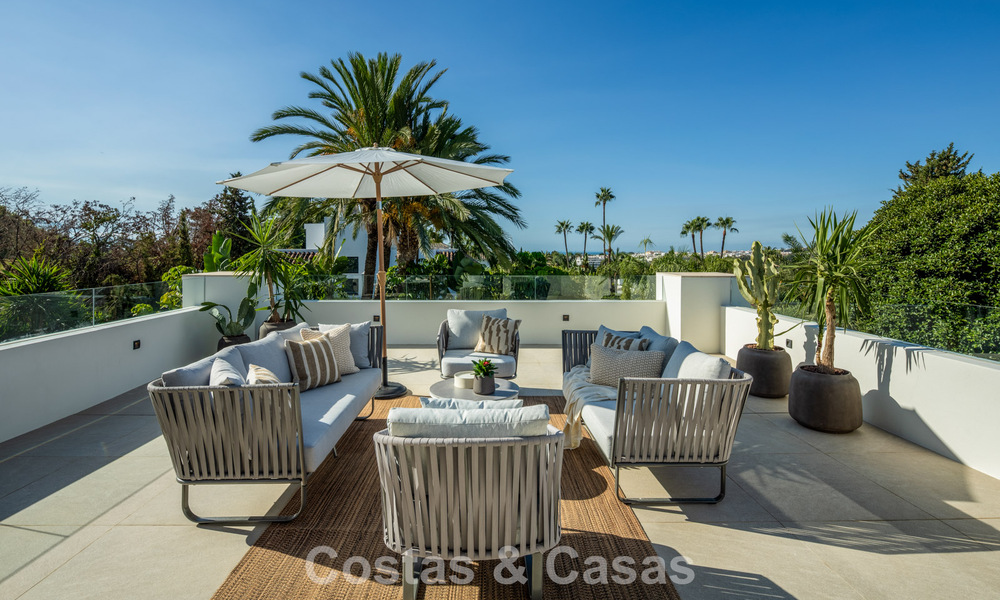 Schitterende eerstelijnsgolf luxevilla te koop in het hart van Nueva Andalucia, Marbella 785602