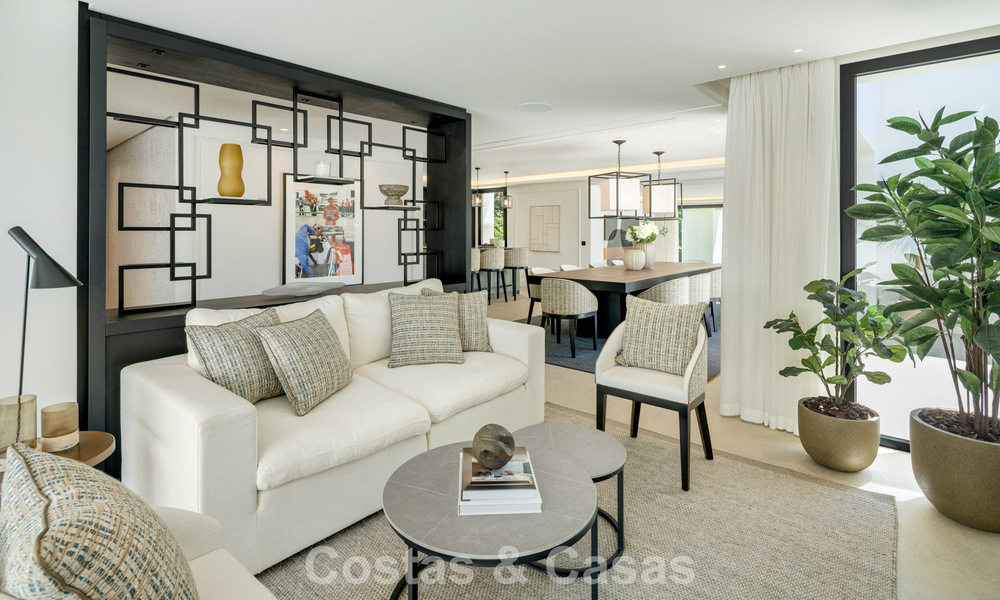 Schitterende eerstelijnsgolf luxevilla te koop in het hart van Nueva Andalucia, Marbella 785625
