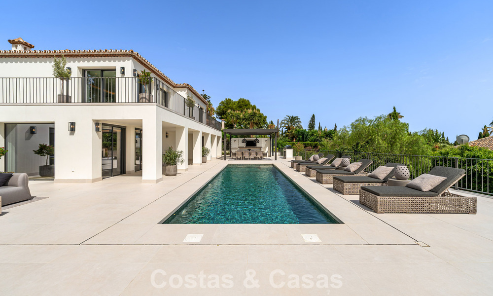 Royale luxevilla met moderne mediterrane architectuur te koop op Marbella’s Golden Mile 785536