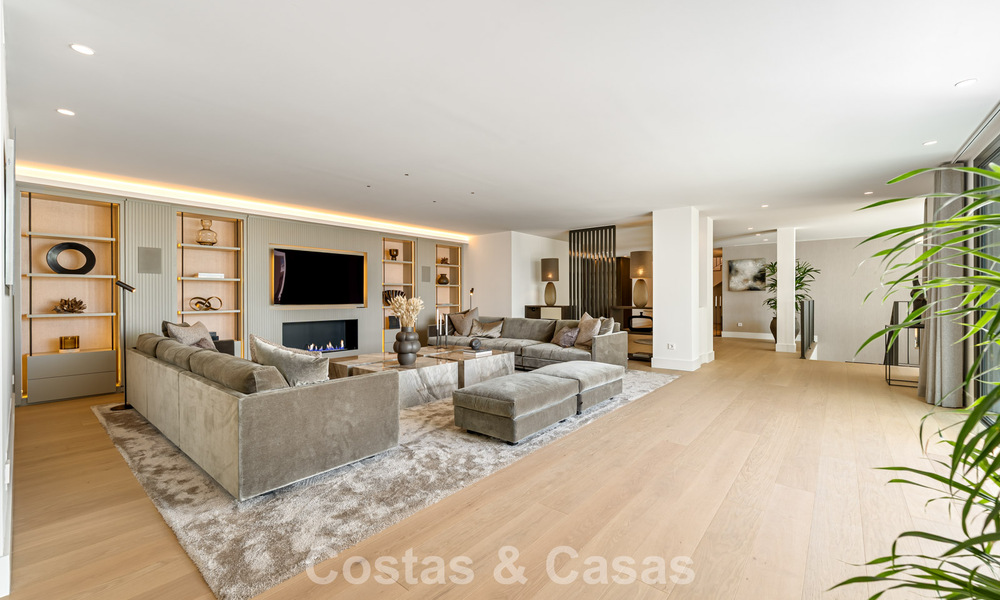 Royale luxevilla met moderne mediterrane architectuur te koop op Marbella’s Golden Mile 785573