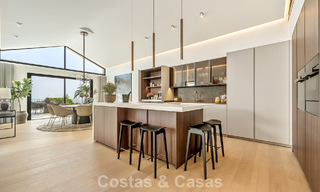 Royale luxevilla met moderne mediterrane architectuur te koop op Marbella’s Golden Mile 785575 