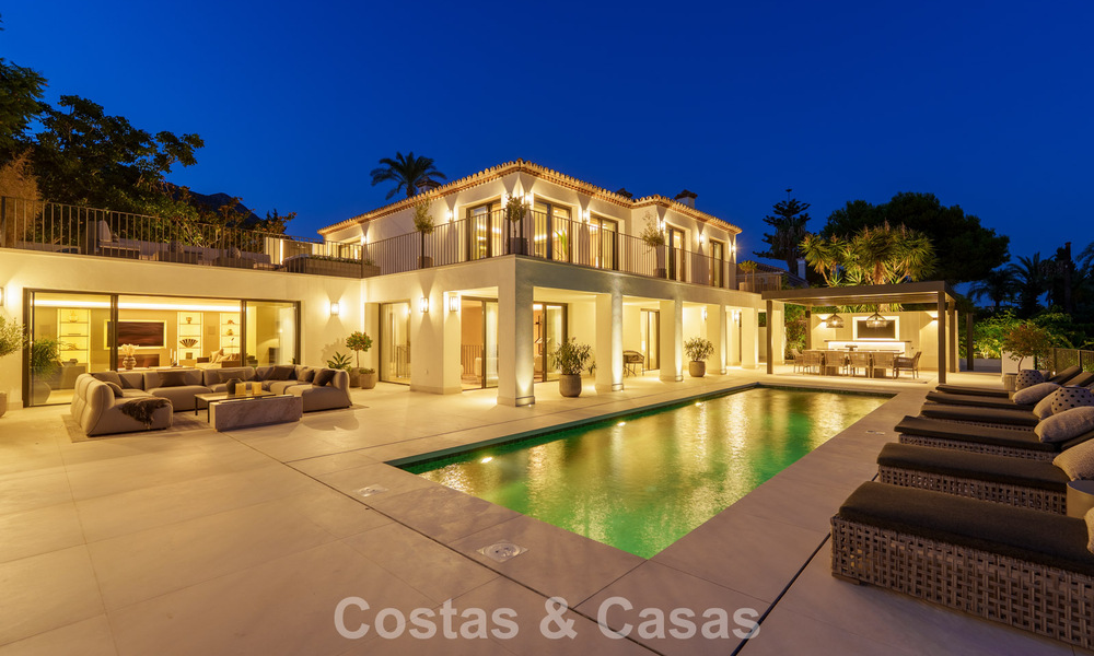 Royale luxevilla met moderne mediterrane architectuur te koop op Marbella’s Golden Mile 785591