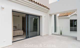 Moderne Spaanse luxevilla te koop op de tweede lijn van een golfbaan in een bevoorrechte villawijk, Benahavis - Marbella 785769 