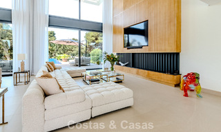 Majestueus meesterwerk te koop in een strakke, moderne stijl in een beveiligde villawijk van Sotogrande, Costa del Sol 786201 