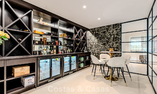 Majestueus meesterwerk te koop in een strakke, moderne stijl in een beveiligde villawijk van Sotogrande, Costa del Sol 786207 