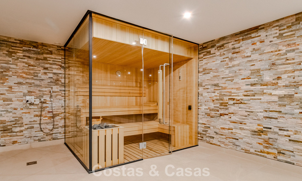 Majestueus meesterwerk te koop in een strakke, moderne stijl in een beveiligde villawijk van Sotogrande, Costa del Sol 786215