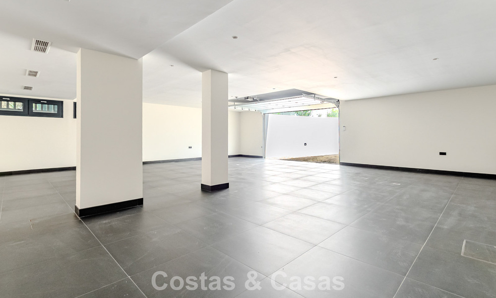 Majestueus meesterwerk te koop in een strakke, moderne stijl in een beveiligde villawijk van Sotogrande, Costa del Sol 786216