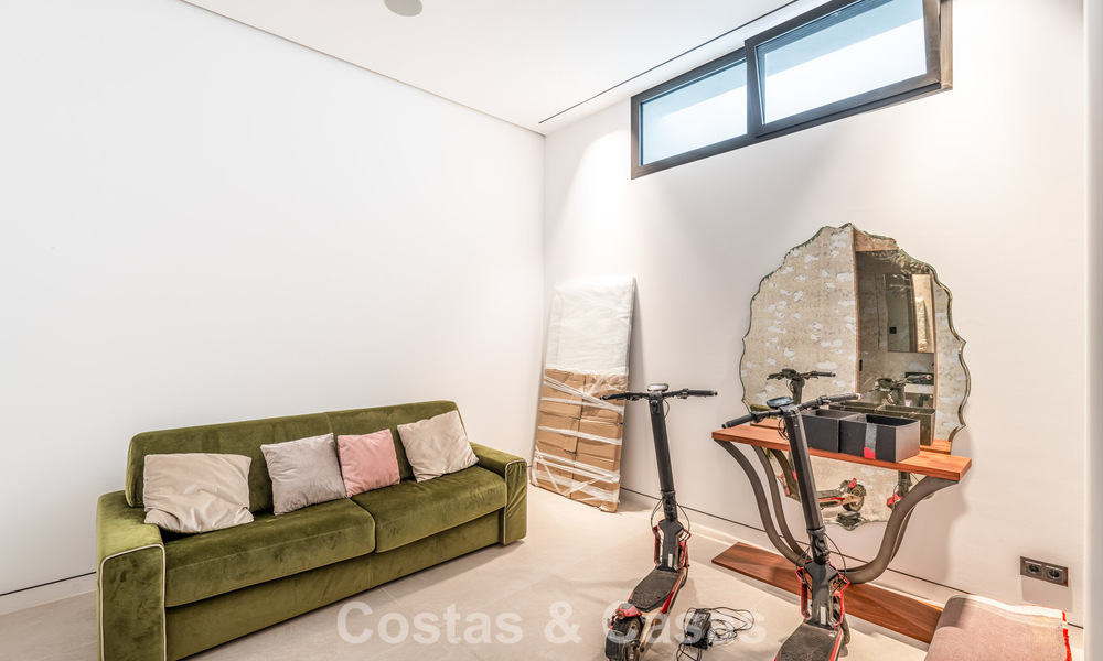 Instapklare, moderne luxewoning te koop aan de rand van Nueva Andalucia en de Golden Mile, Marbella 786032