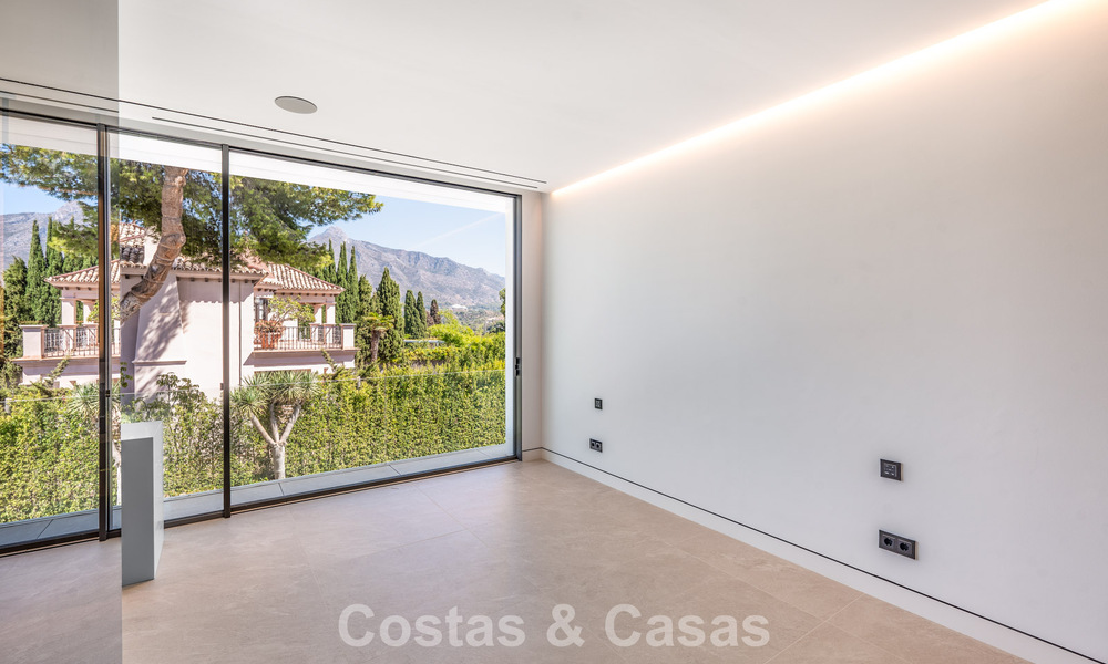 Instapklare, moderne luxewoning te koop aan de rand van Nueva Andalucia en de Golden Mile, Marbella 786039
