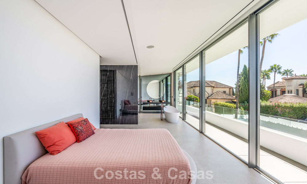 Instapklare, moderne luxewoning te koop aan de rand van Nueva Andalucia en de Golden Mile, Marbella 786040