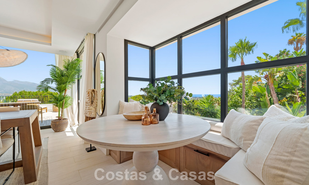 Statige luxevilla te koop in een begeerde villawijk in het hart van Nueva Andalucia, Marbella 790385