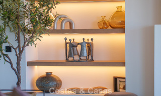 Statige luxevilla te koop in een begeerde villawijk in het hart van Nueva Andalucia, Marbella 790413 