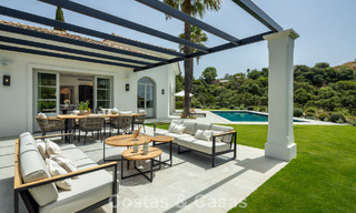Sublieme boutique villa te koop, omgeven door weelderig groen in het exclusieve La Zagaleta resort in Marbella - Benahavis 786169 