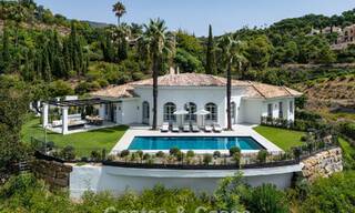 Sublieme boutique villa te koop, omgeven door weelderig groen in het exclusieve La Zagaleta resort in Marbella - Benahavis 786177