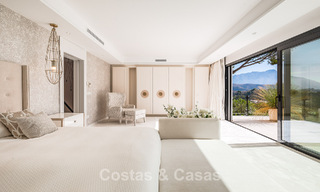 Ruime villa met zeezicht en een separaat gastenverblijf te koop in El Madroñal in Benahavis - Marbella 786424 