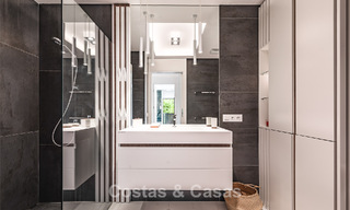 Ruime villa met zeezicht en een separaat gastenverblijf te koop in El Madroñal in Benahavis - Marbella 786453 