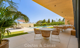 Gesofisticeerde luxevilla te koop dicht bij voorzieningen in Guadalmina en San Pedro, Marbella 786570 