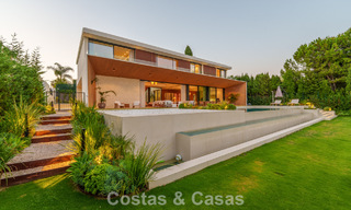 Gesofisticeerde luxevilla te koop dicht bij voorzieningen in Guadalmina en San Pedro, Marbella 786594 