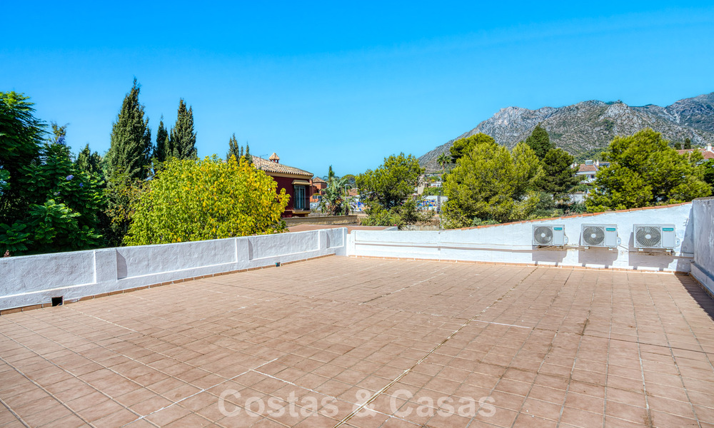 Unieke, ruime gelijkvloerse woning met veel mogelijkheden, centraal gelegen in Marbella centrum 786519