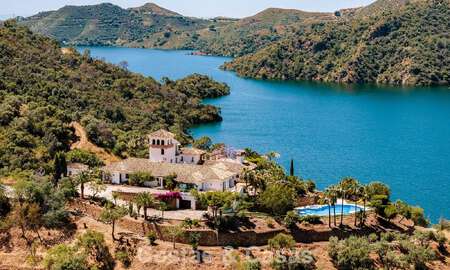 Traditionele Spaanse finca te koop in een groene omgeving, aan het meer van Istan, vlakbij Marbella, Costa del Sol 786604