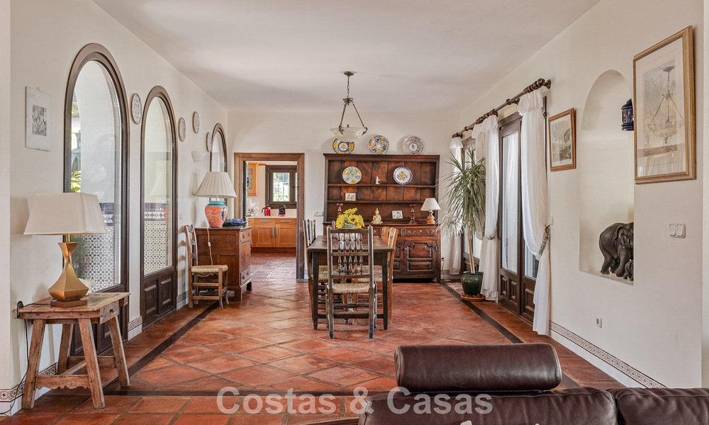 Traditionele Spaanse finca te koop in een groene omgeving, aan het meer van Istan, vlakbij Marbella, Costa del Sol 786622