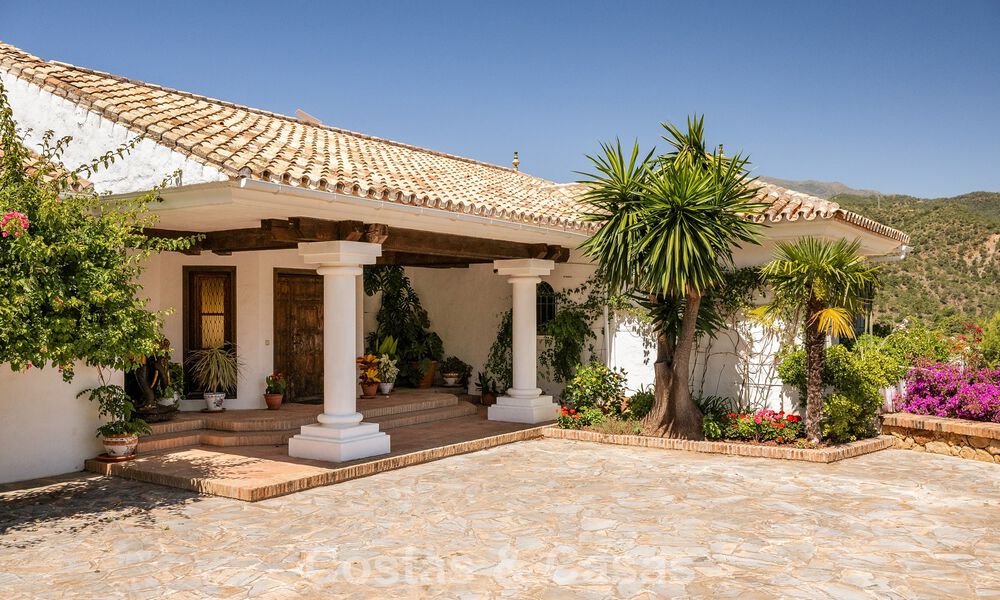 Traditionele Spaanse finca te koop in een groene omgeving, aan het meer van Istan, vlakbij Marbella, Costa del Sol 786631
