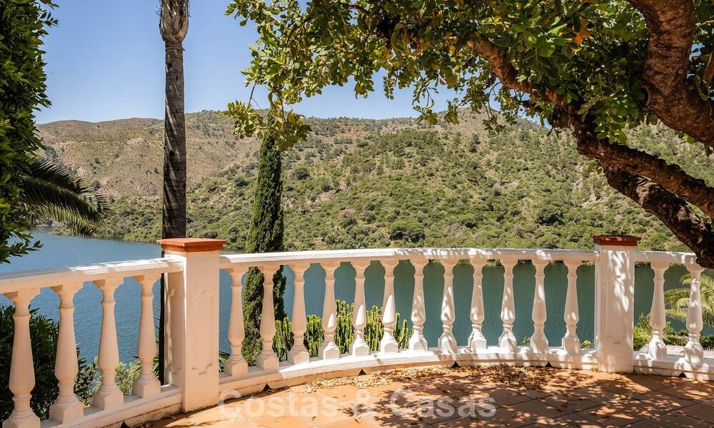 Traditionele Spaanse finca te koop in een groene omgeving, aan het meer van Istan, vlakbij Marbella, Costa del Sol 786636