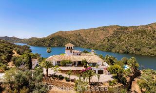 Traditionele Spaanse finca te koop in een groene omgeving, aan het meer van Istan, vlakbij Marbella, Costa del Sol 786638 