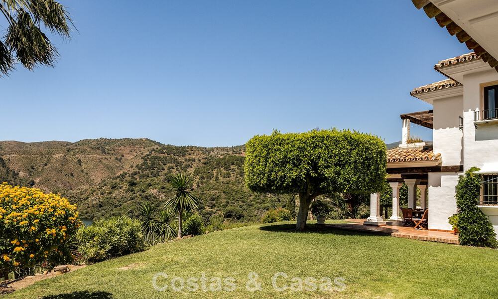 Traditionele Spaanse finca te koop in een groene omgeving, aan het meer van Istan, vlakbij Marbella, Costa del Sol 786639