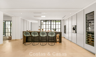 Modernistische, gelijkvloerse luxevilla te koop op een steenworp van het strand ten oosten van Marbella centrum 786782 